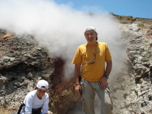 Fumarola-Volcan-El-Hoyo